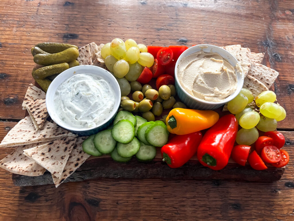 Round vs Rectangular Charcuterie Boards